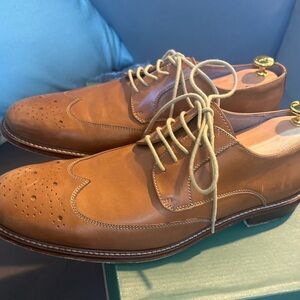Banana Republic Tan Leather Derby Shoes